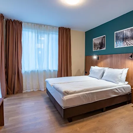 Simada Center Guest house *