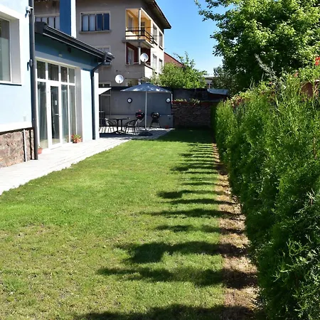 Simada Center Πανσιόν Varshets (Montana)
