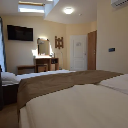 Πανσιόν Simada Center Varshets (Montana)