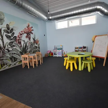 Simada Center Πανσιόν 3*